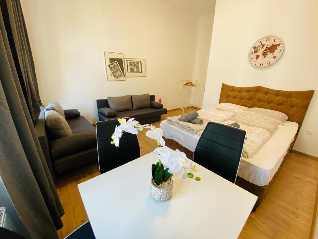 Quad-Room Near Prater Stern Viena Exterior foto