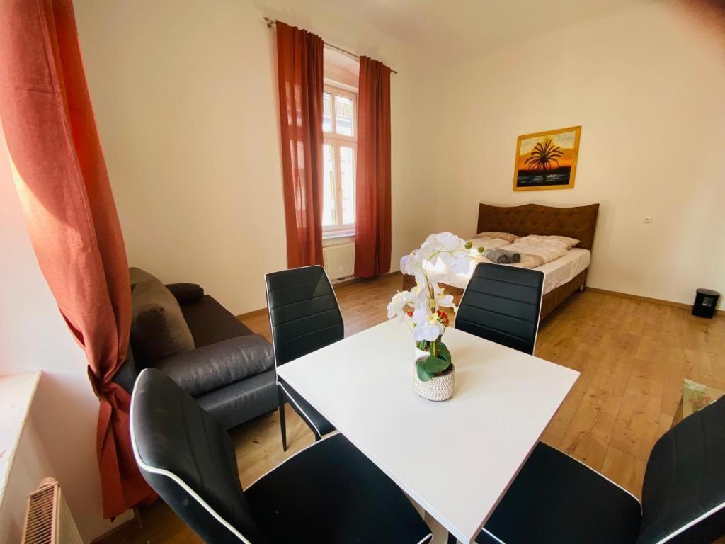 Quad-Room Near Prater Stern Viena Exterior foto